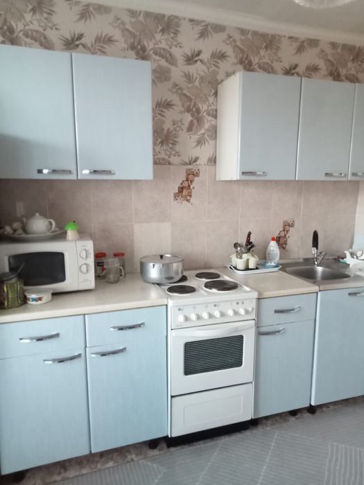 Продам кухню в хорошем состоянии