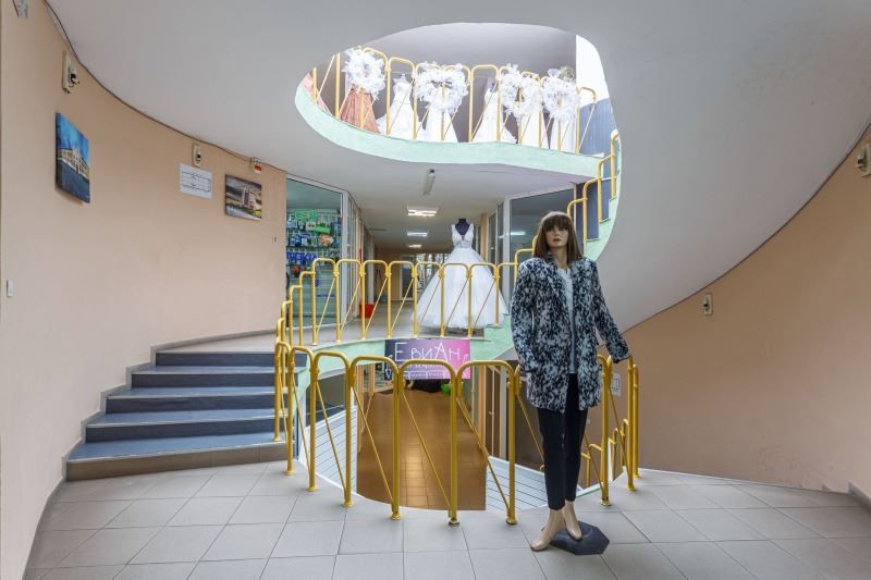 Продава се Магазин в Плевен, Идеален център - 831 кв.м за 1866 €/кв.м - Снимка #5