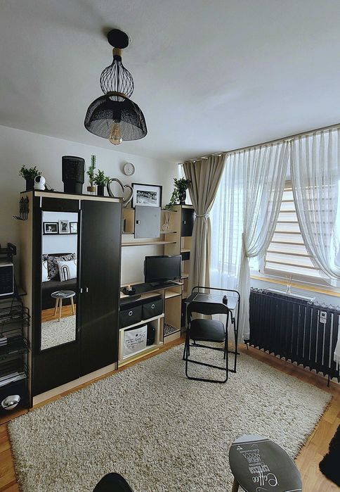 Garsoniera sens AEM