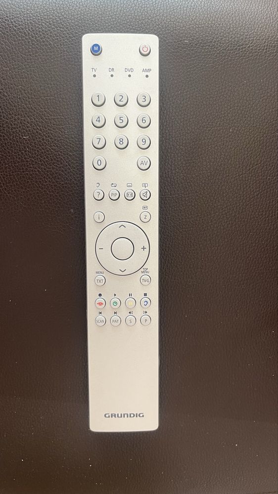Телевизор Grundig 32 инча. Малко ползван. В отлично състояние