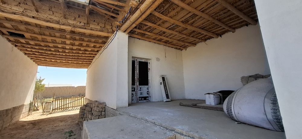 Jizzaxda uy sotiladi