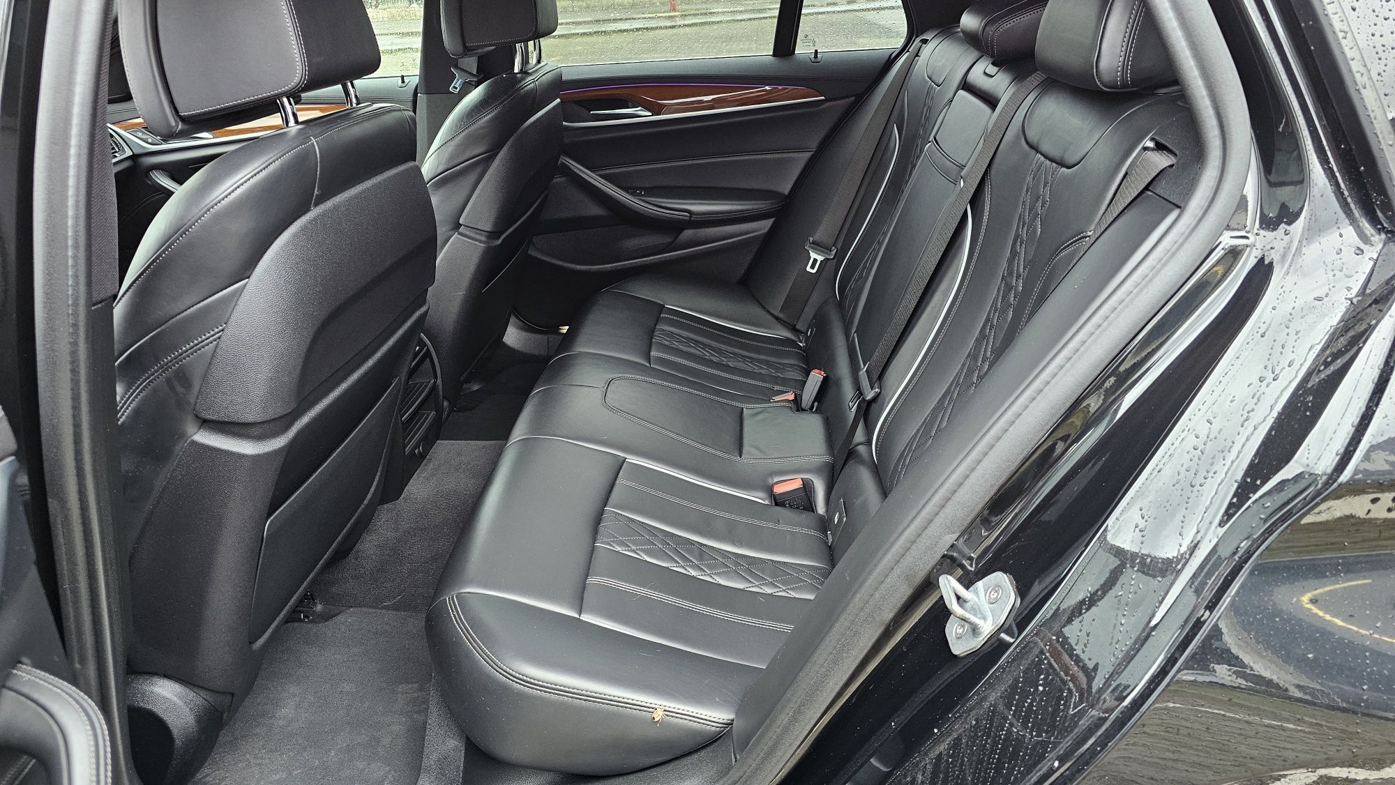 BMW 530I Xdrive Luxury Line