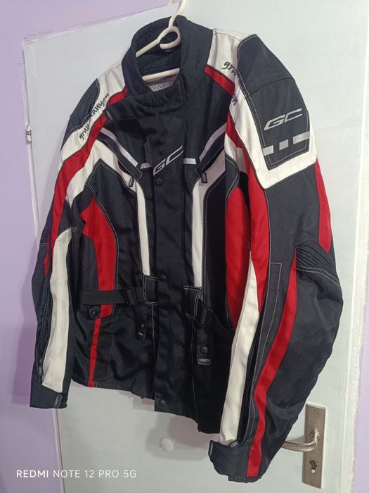 Текстилно мото яке