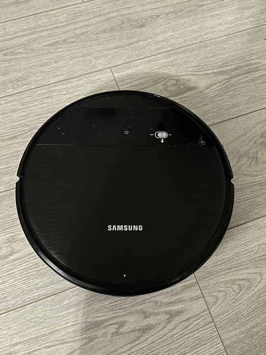 Робот-пылесос Samsung
