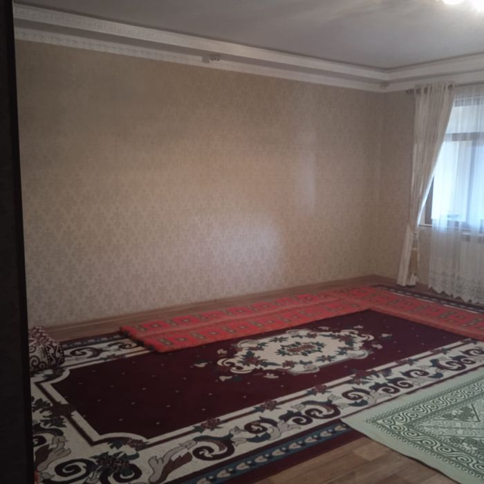 Срочно продам  3 комнатную квартиру г Шымкент мкр 9