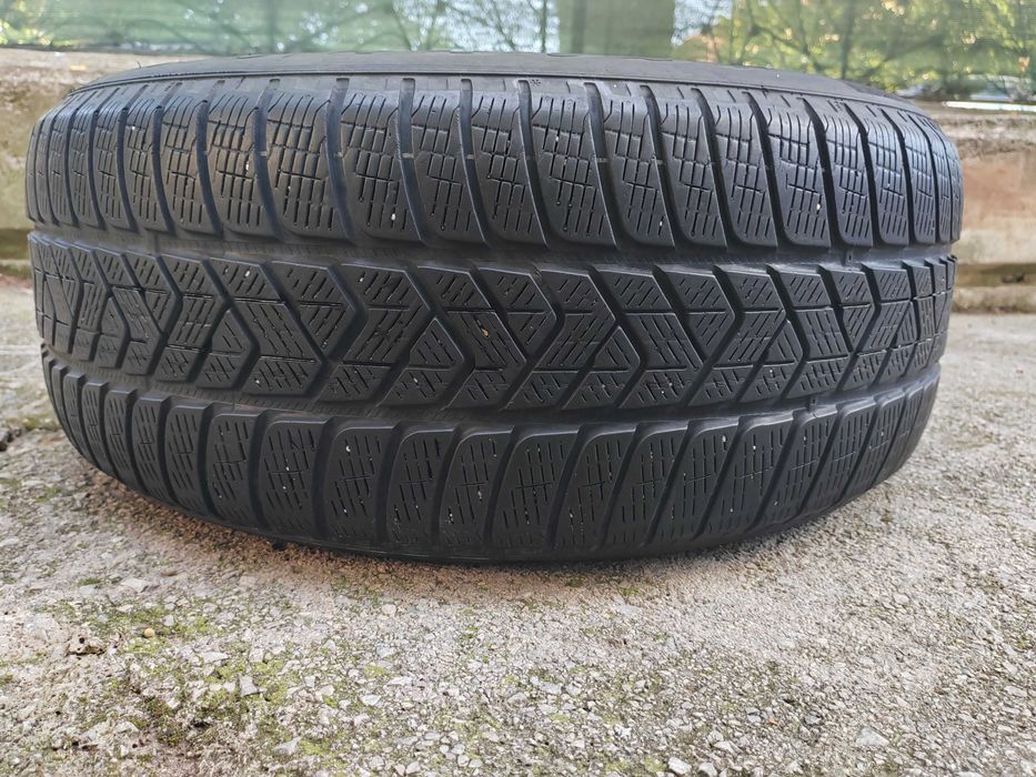 255/50/19 1бр.Pirelli Зимна гума