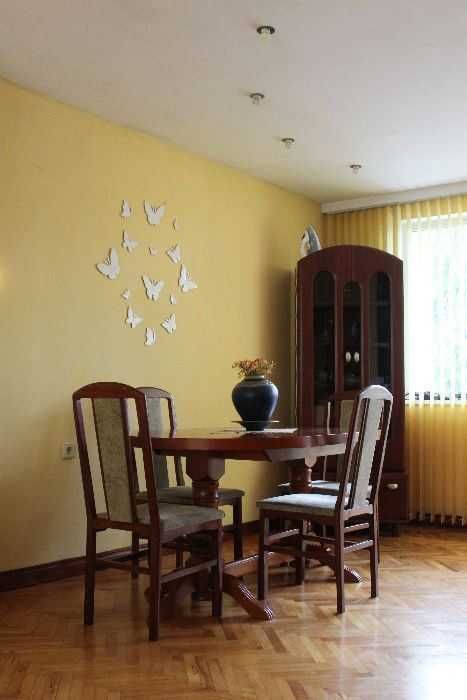 Дава се под наем Тристаен апартамент в Пловдив, Въстанически - 120 кв.м за 325 € - Снимка #15