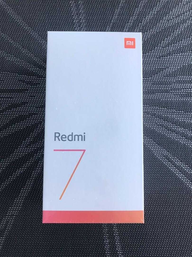 Trebuie resoftat! Telefon Xiaomi Redmi 7, Dual SIM, 16GB Eclipse Black