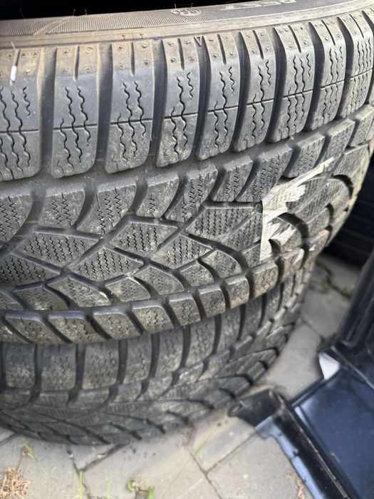 Anvelope 245/50/18 dunlop iarna