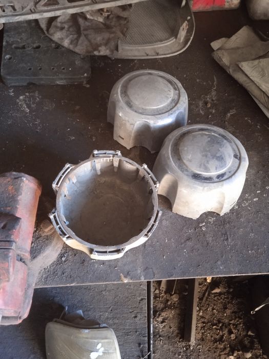 Крышки на калёса хабы