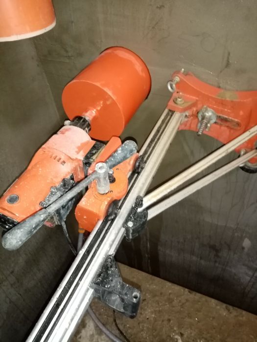 Gaura beton: hote, centrale, aer conditionat, ventilatie, scurgeri etc