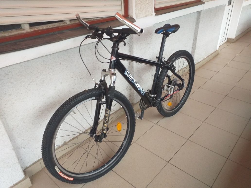 Bicicleta MTB cadru aluminiu