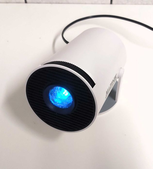 Videoproiector Smart Madynik