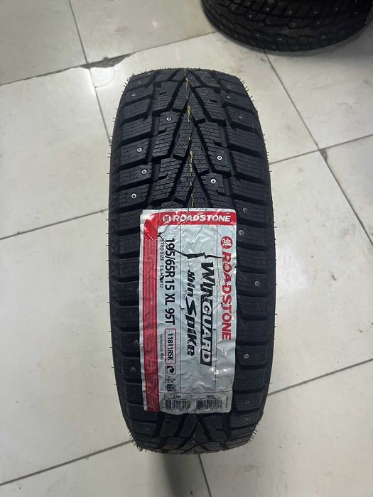 195/65 R15 ROADSTONE КОРЕЯ шипованные