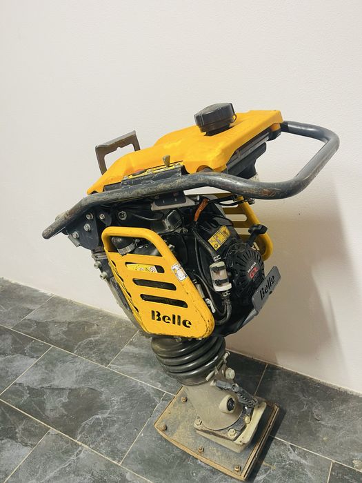 Belle bomag mai compactor cangur picior batut