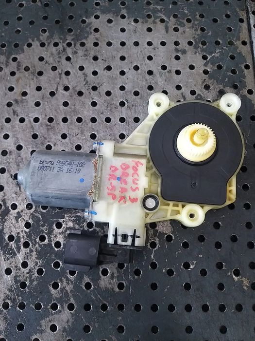 Motoras macara dreapta spate ford focus 3 break bm51a27000ba 924760102 929548102