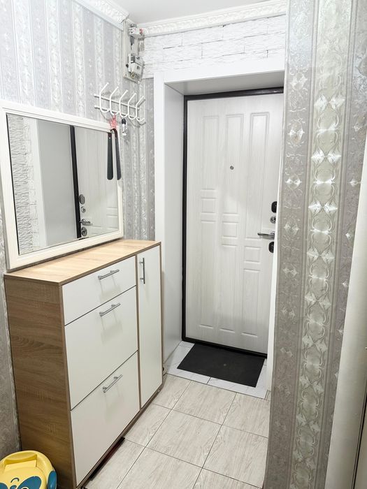 3 бөлмелі үй сатылады.