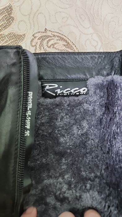 Продам сапоги кожа натуральная мех натуральный