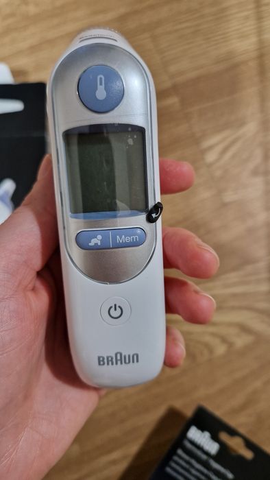 Ушен термометър Braun Thermoscan7