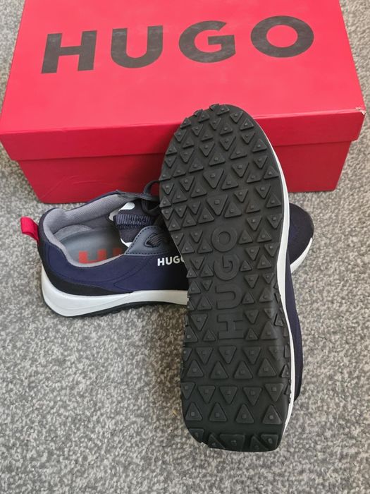 Hugo boss marimea 41