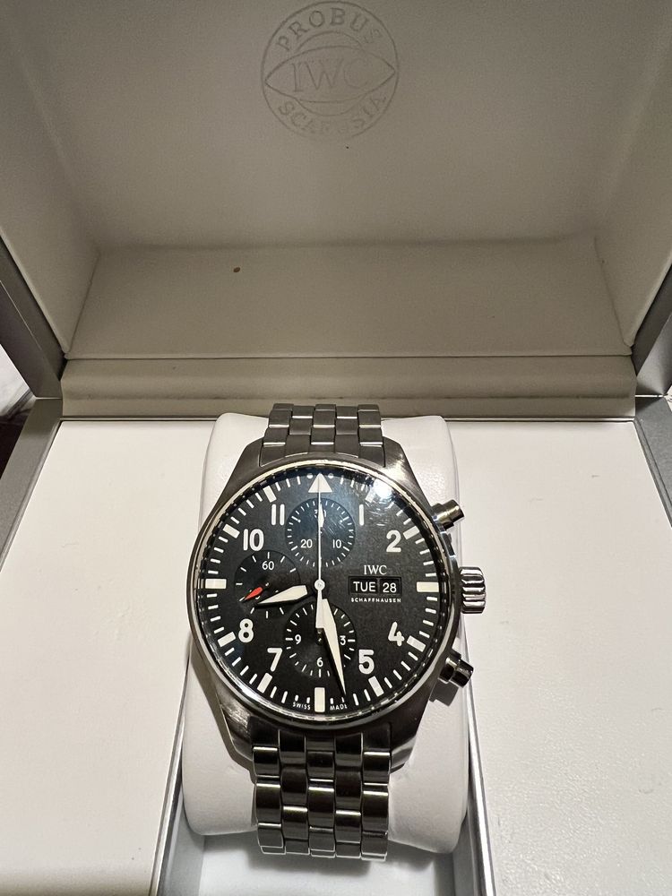 IWC Pilot Chronograph 43mm. Ref-IW3777-10