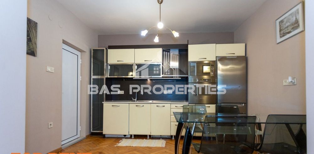 3-стаен в София-Гео Милев площ 77