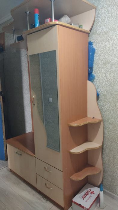 Продам прихожую за 20000