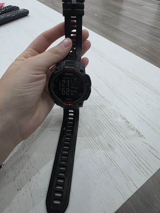 Часовник Garmin Instinct 3