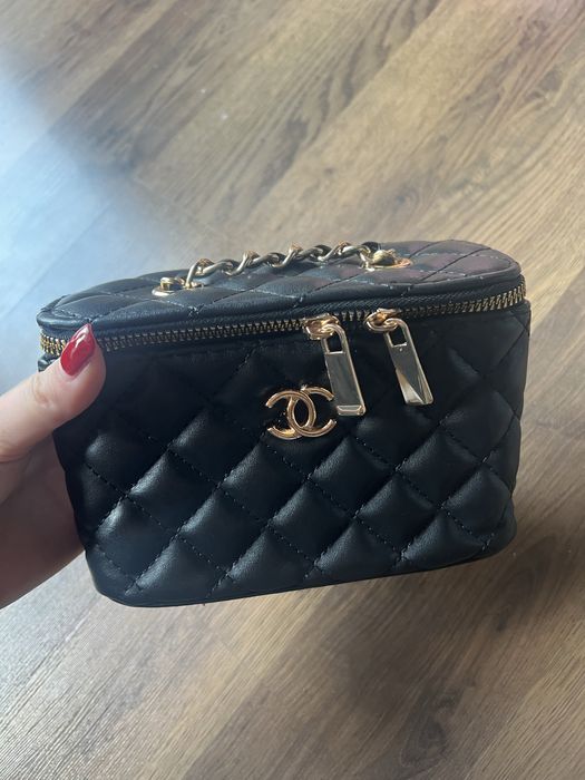 Дамска черна чантa