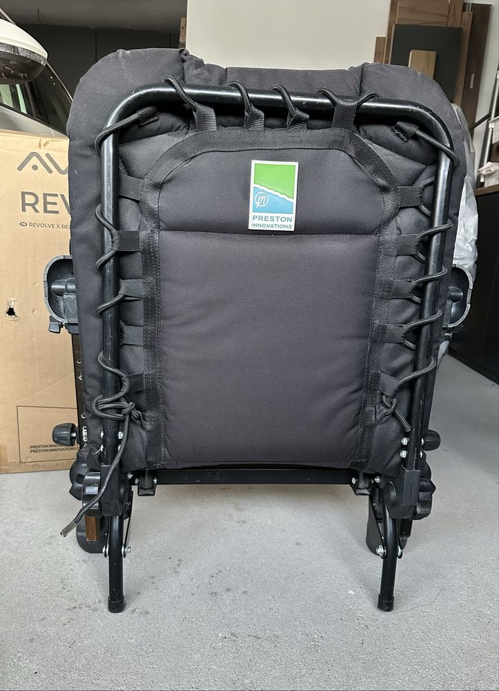 Фидер стол Preston Monster feeder chair