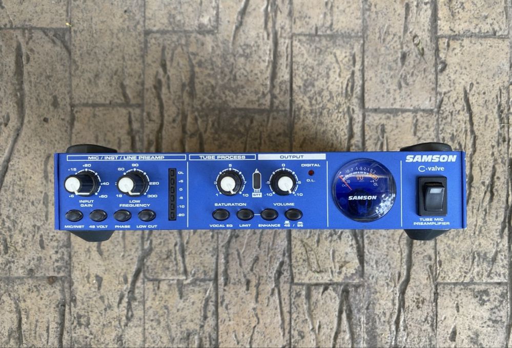 preamplificator lampa microfon / instrumente muzicale