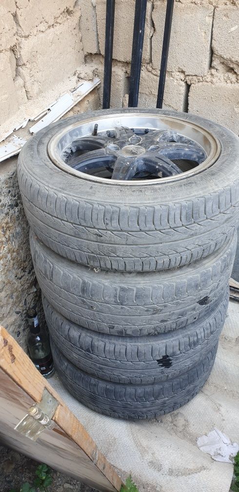Saka diska Srochni sotiladi  15 razmar