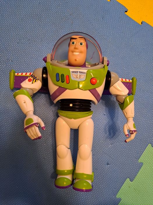 Buzz toystory articulat interactiv