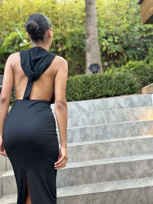 Екзотична рокля с качулка