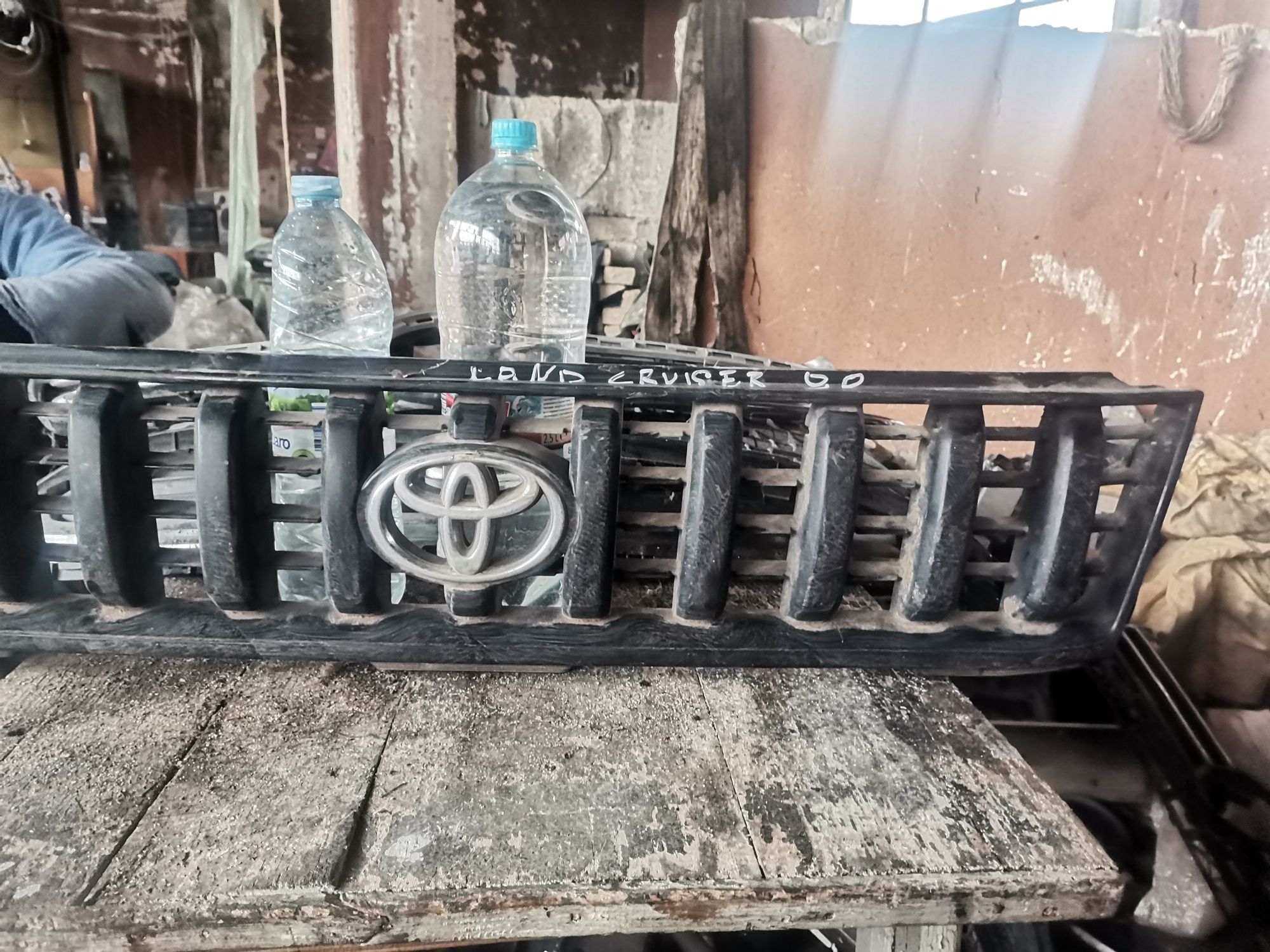 Оргинална Предна решетка за Toyota landcruiser 90 land Cruiser