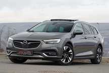Opel Insignia 4x4•Bi-Turbo•Panoramic•Kit de distributie schimbata•Garantie 12Luni