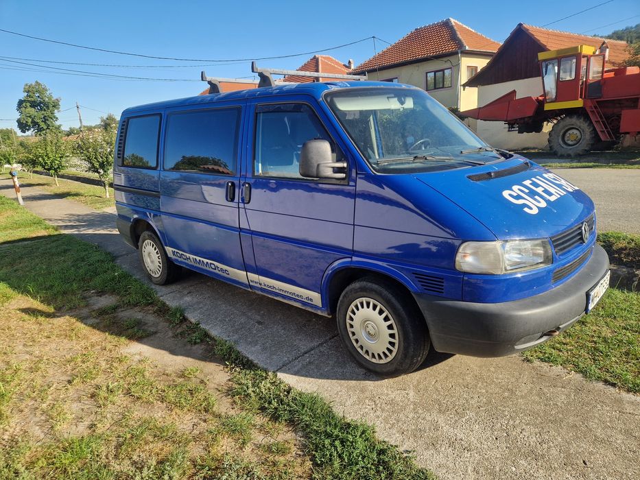 Vând T4 2.5 perfectă stare de funcționare