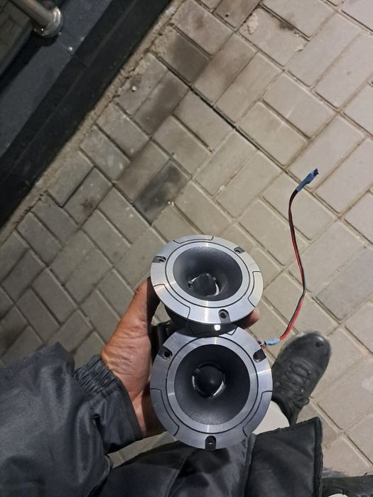 Продам пищалку твиттер