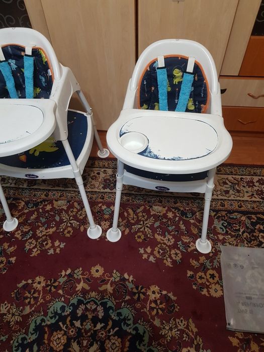 Donez 2 Scaune de masa copii