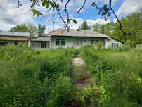 Casa + teren de vânzare