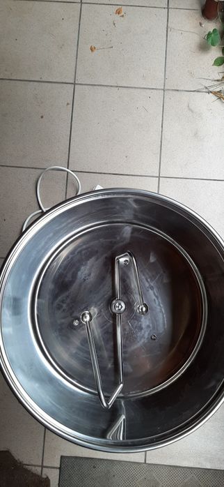 Vand malaxor nou 35 kg la 220v