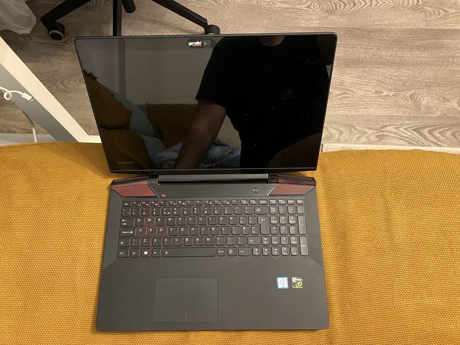 Laptop Gaming Lenovo Y700-15ISK