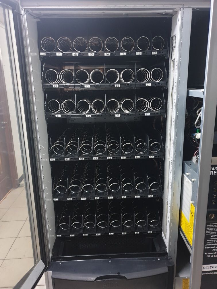 Automat vending Necta Sfera