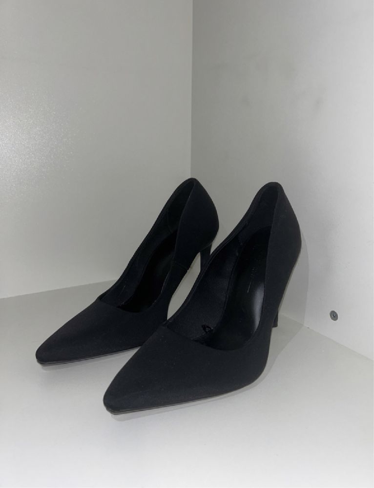 Pantofi Stiletto Bershka