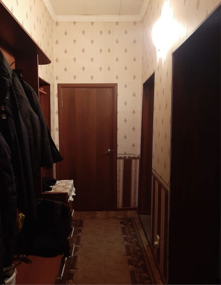 Продам 1/2 часть дома.