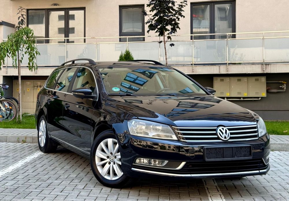 Volkswagen Passat B7 2.0 TDI recent adus din Germania
