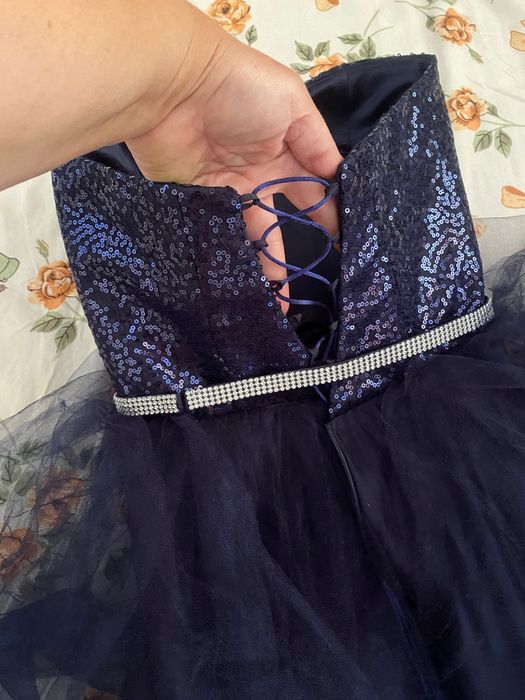 Чисто нови дрехи