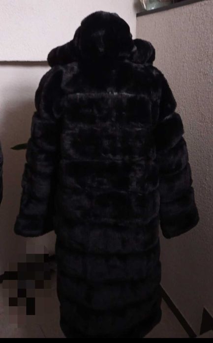 Haină blană cu glugă