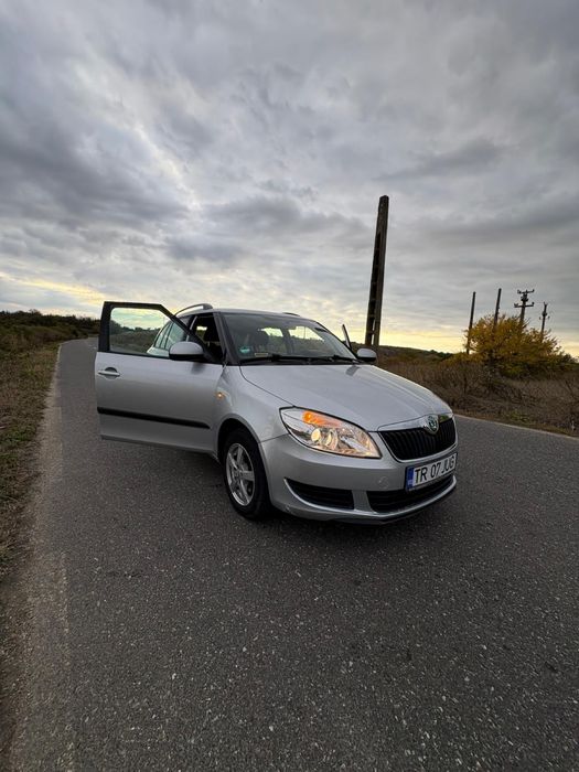 SKODA FABIA COMBI 1.6 tdi 2011