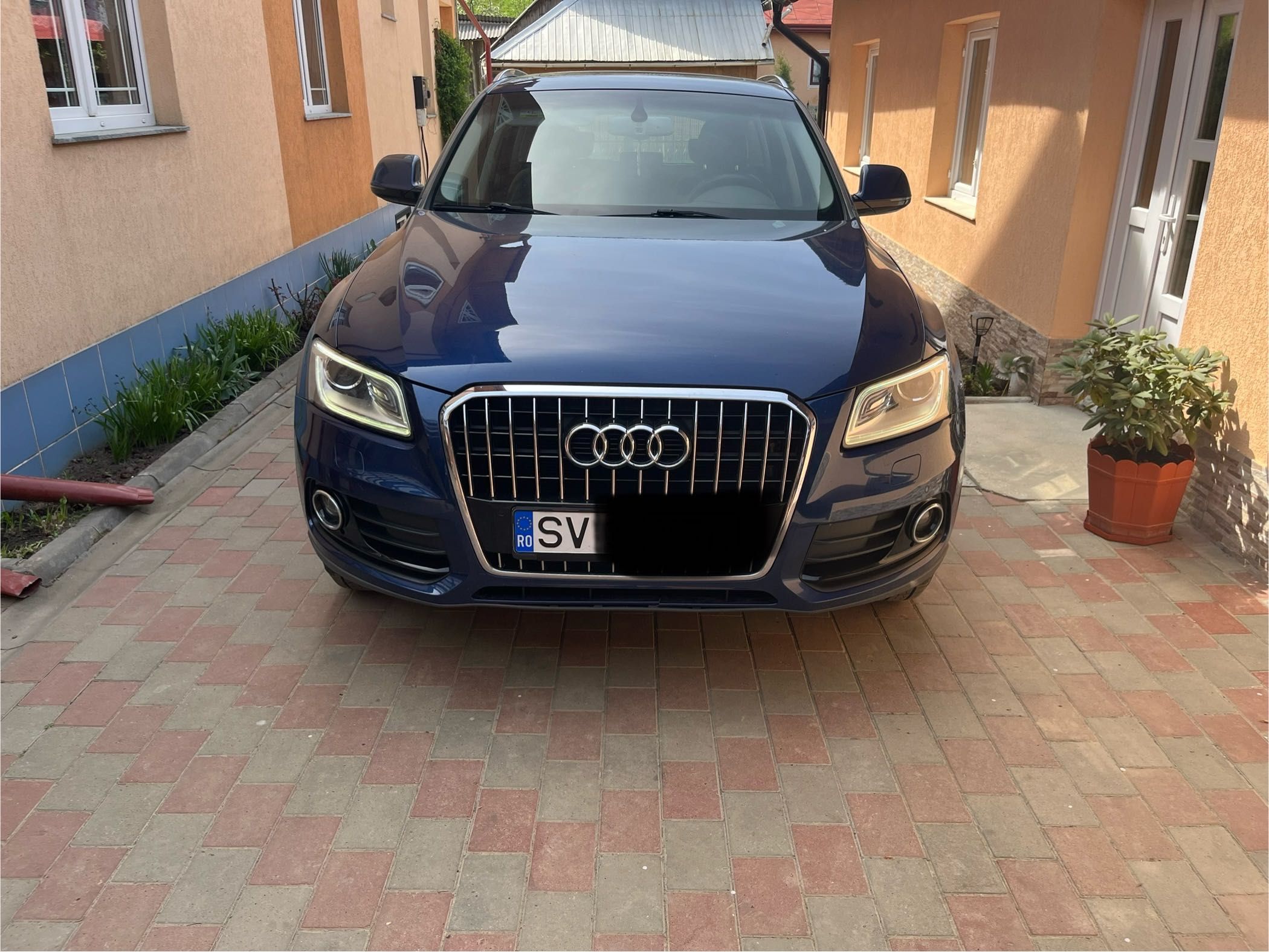 Vând Audi Q5 24.11.2016 , 205.000km +roți rezervă